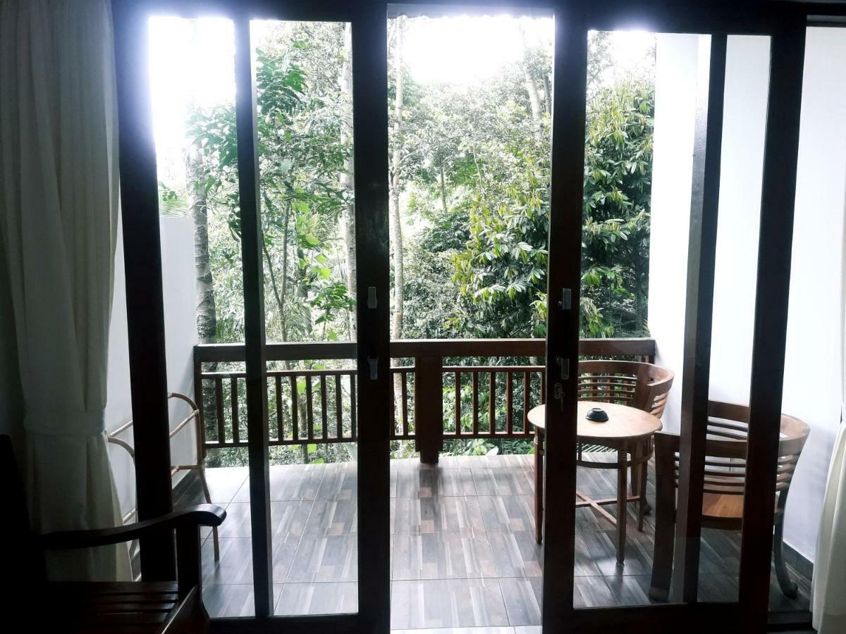 ホテルUbud River Side House エクステリア 写真